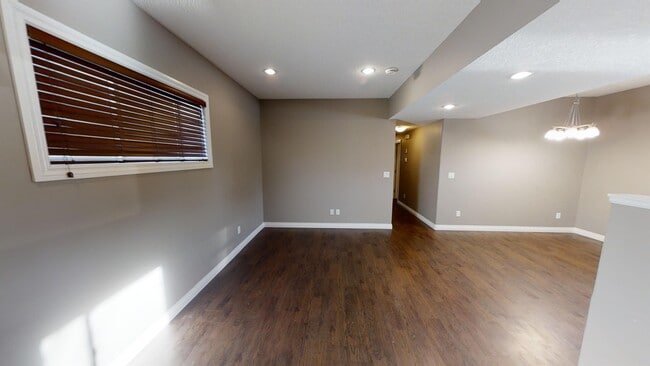7302 115a St in Grande Prairie, AB - Building Photo - Building Photo
