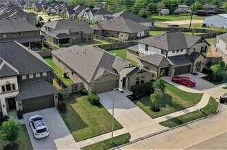 11839 Apple Harvest Ln in Cypress, TX - Building Photo - Building Photo