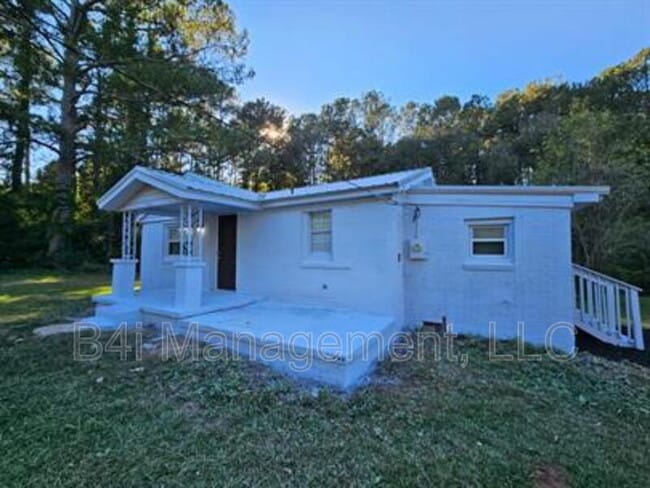 property at 117 Oak Dr