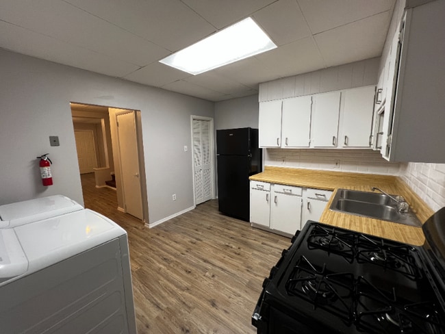 64 N Sherman St in Wilkes-Barre, PA - Building Photo - Building Photo