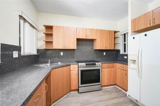 631 SW 10th St in Homestead, FL - Building Photo - Building Photo