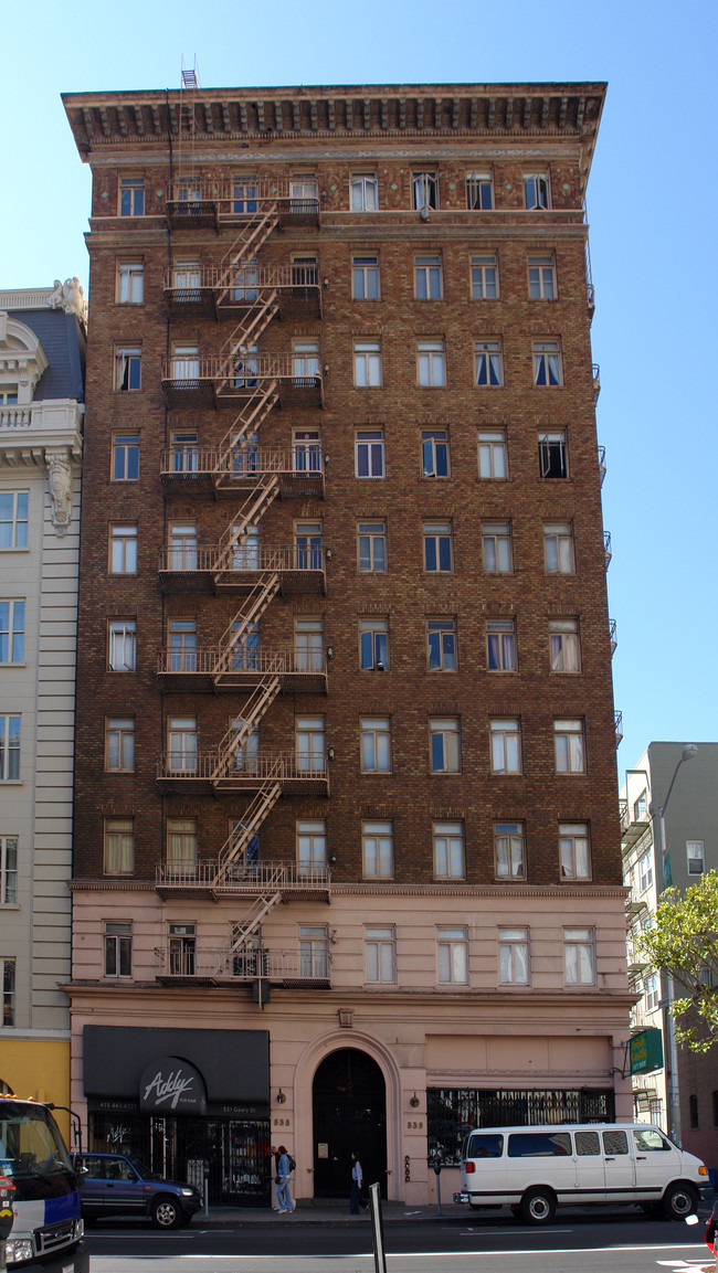 Geary Apartments in San Francisco, CA - Building Photo - Building Photo