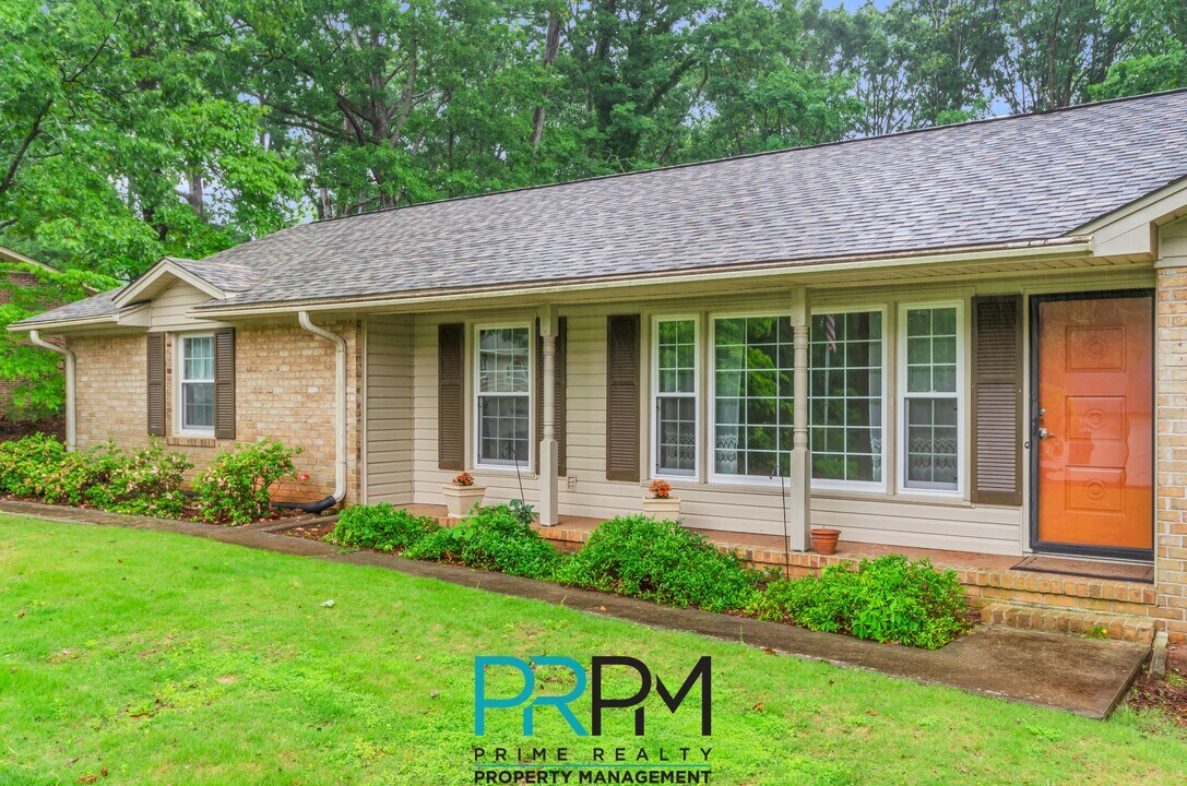 112 Wallingford Rd in Greenville, SC - Building Photo