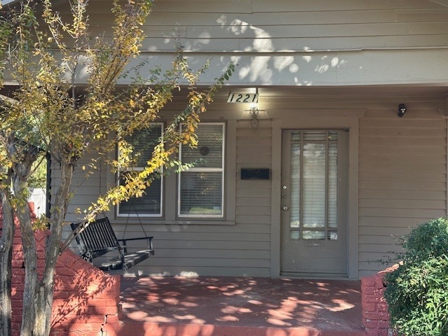 1221 NW 42nd St in Oklahoma City, OK - Building Photo - Building Photo