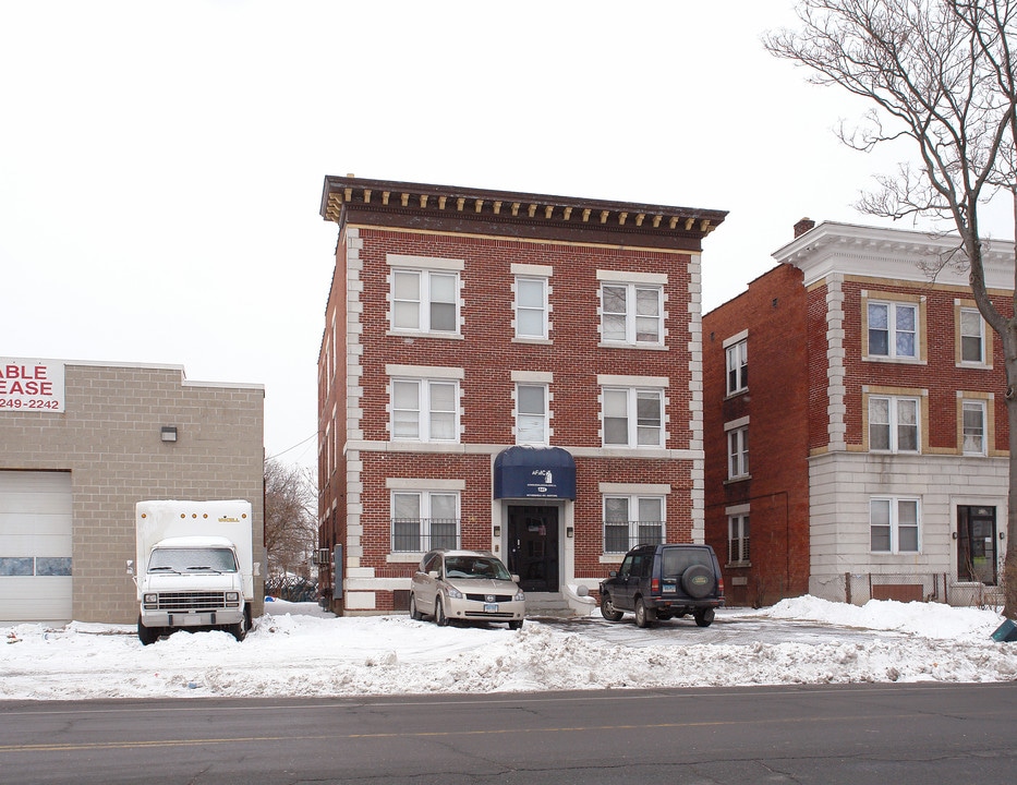 441 Wethersfield Ave in Hartford, CT - Building Photo