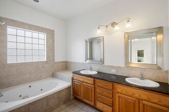14213 Playa Del Rey in Corpus Christi, TX - Building Photo - Building Photo