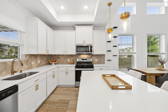 1020 Legend Milton Ln in Austin, TX - Building Photo - Building Photo