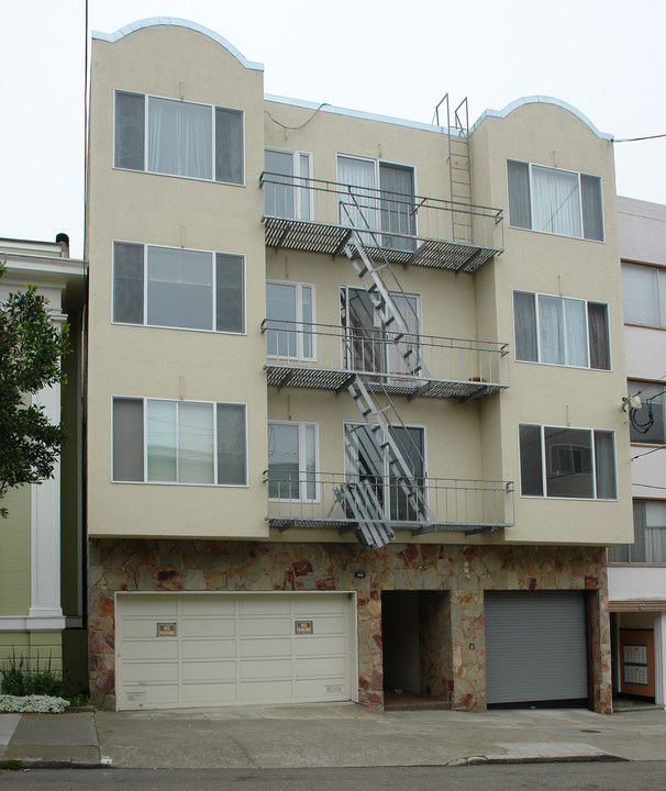 449 15th Ave in San Francisco, CA - Building Photo