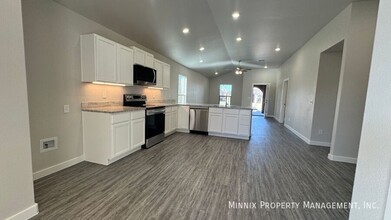 1703 144th St in Lubbock, TX - Building Photo - Building Photo