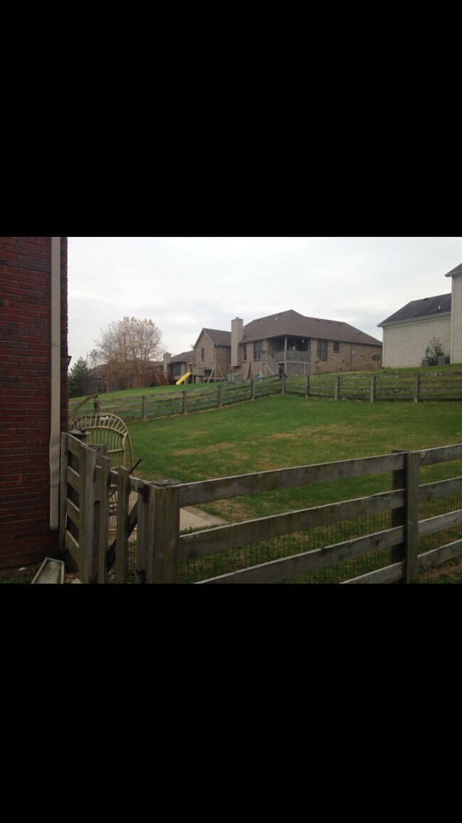 1041 Blackwell Ct in Richmond, KY - Building Photo - Building Photo