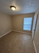 6035 Calendar Ct W in Lakeland, FL - Building Photo - Building Photo