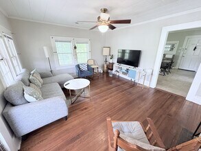 102 Old Central Rd in Clemson, SC - Building Photo - Building Photo