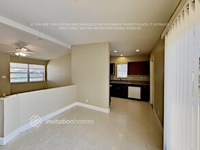 5765 Nottingham Rd in West Palm Beach, FL - Foto de edificio - Building Photo