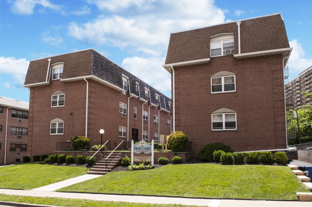 Prospect Ridge in Hackensack, NJ - Foto de edificio
