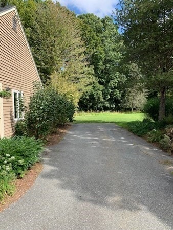 80 Common St in Groton, MA - Building Photo - Building Photo