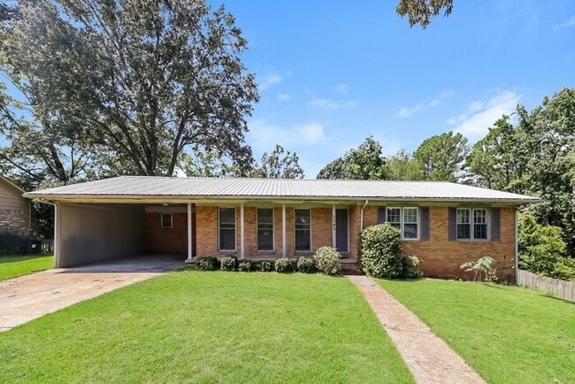 2042 Idlewood Dr