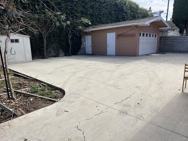 1248 S Manhattan Pl, Unit 1250 in Los Angeles, CA - Building Photo - Building Photo