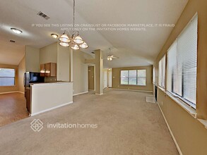 6919 Sammy Cir in Dallas, TX - Building Photo - Building Photo