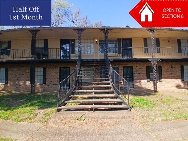 property at 2789 Beverly Hill St