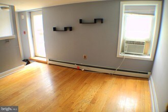 2018 Christian St-Unit -E in Philadelphia, PA - Building Photo - Building Photo