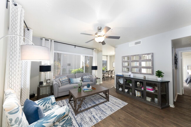 Alcove at the Islands in Gilbert, AZ - Foto de edificio - Building Photo