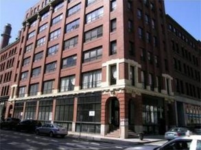 121-123 Beach St in Boston, MA - Foto de edificio - Building Photo