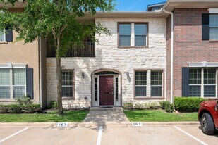 163 Forest Dr Loop in College Station, TX - Building Photo