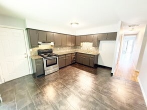 3534 Pixley Ct in Indianapolis, IN - Building Photo - Building Photo