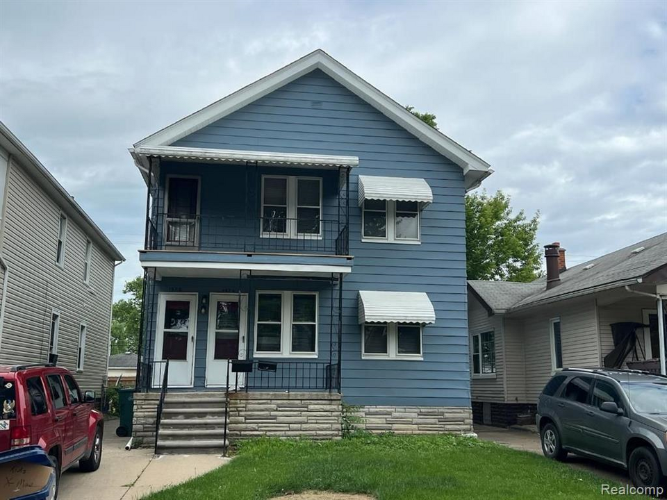 1576 Ethel Ave in Lincoln Park, MI - Building Photo