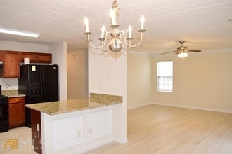 43 Churchill Park Dr in Newnan, GA - Building Photo - Building Photo