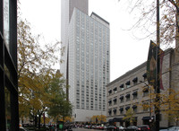 757-777 N Michigan Ave in Chicago, IL - Foto de edificio - Building Photo