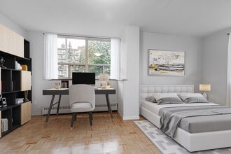 4383 Bathurst Street in Toronto, ON - Building Photo - Building Photo