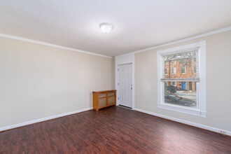 403 S Eden St in Baltimore, MD - Building Photo - Building Photo