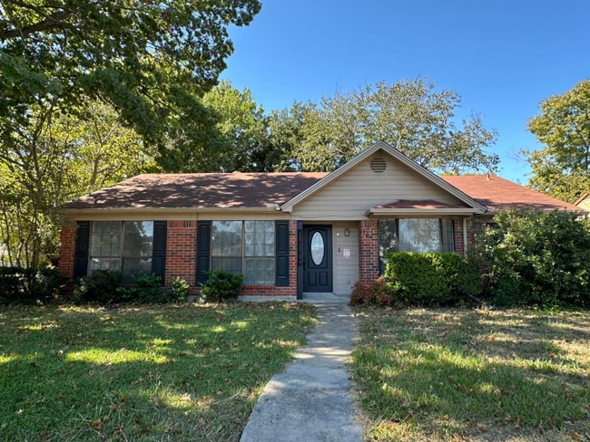 301 Sheffield Dr in Wylie, TX - Building Photo - Building Photo