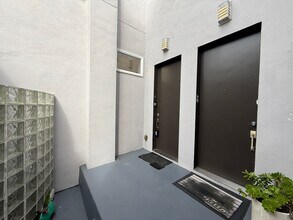 317 Cortland Ave in San Francisco, CA - Building Photo - Building Photo