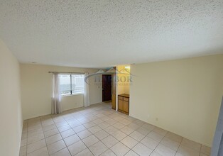 2418 Clark Ln in Redondo Beach, CA - Building Photo - Building Photo