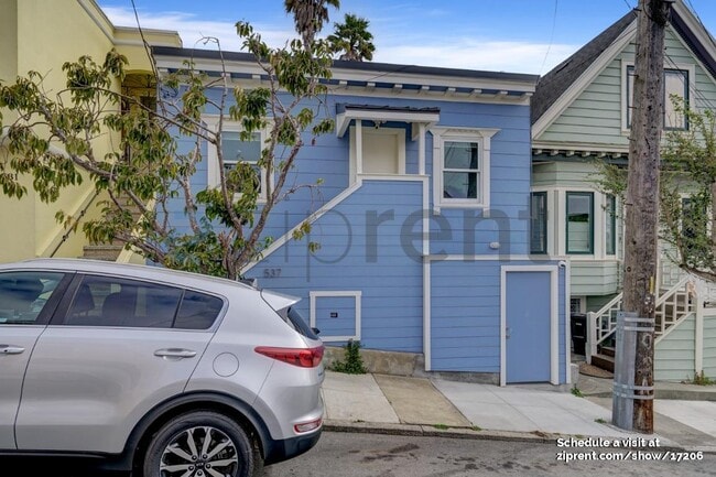 537 Moultrie St in San Francisco, CA - Building Photo - Building Photo