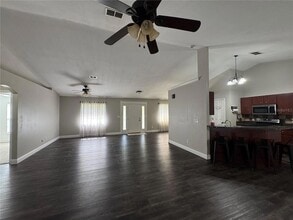 5615 SW 138th Terrace in Ocala, FL - Foto de edificio - Building Photo