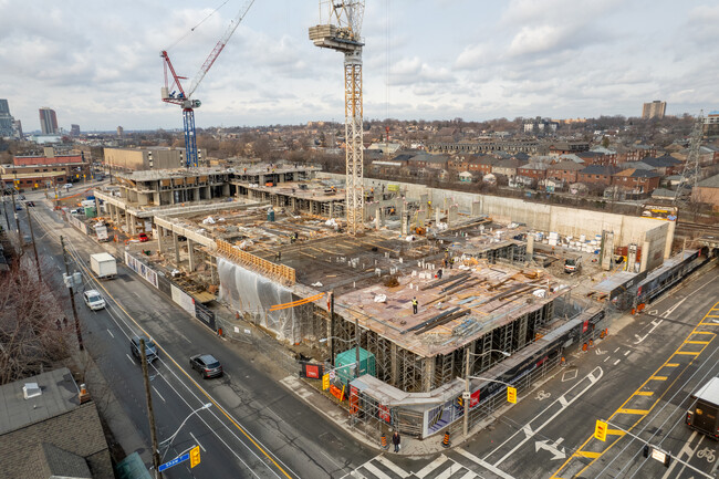 The Dupont Condos in Toronto, ON - Building Photo - Building Photo