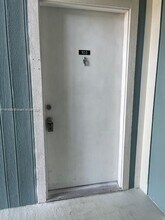 19740 SW 103rd Ct in Cutler Bay, FL - Foto de edificio - Building Photo