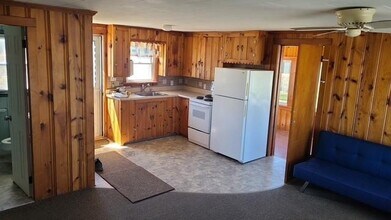 2 Robertson Rd in Narragansett, RI - Building Photo - Building Photo