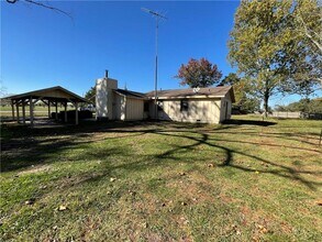 4315 S 1st St in Rogers, AR - Building Photo - Building Photo