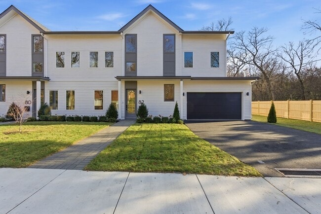 82 Louise Rd in Newton, MA - Building Photo - Building Photo