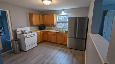 616 White Oak Dr in Michigan City, IN - Building Photo - Building Photo