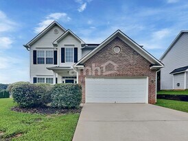 203 Fledgling Way in Easley, SC - Building Photo