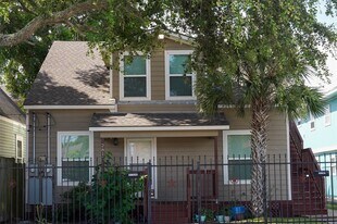 2812 Avenue M in Galveston, TX - Building Photo