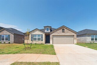 5925 Bradford Pear Ln in Edmond, OK - Building Photo - Building Photo