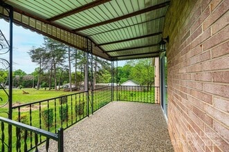 975 22nd St Pl NE, Unit 961 in Hickory, NC - Building Photo - Building Photo