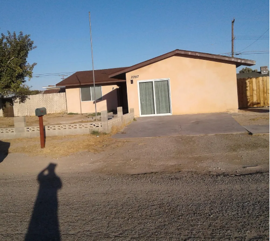 20917 California City Blvd in California City, CA - Building Photo