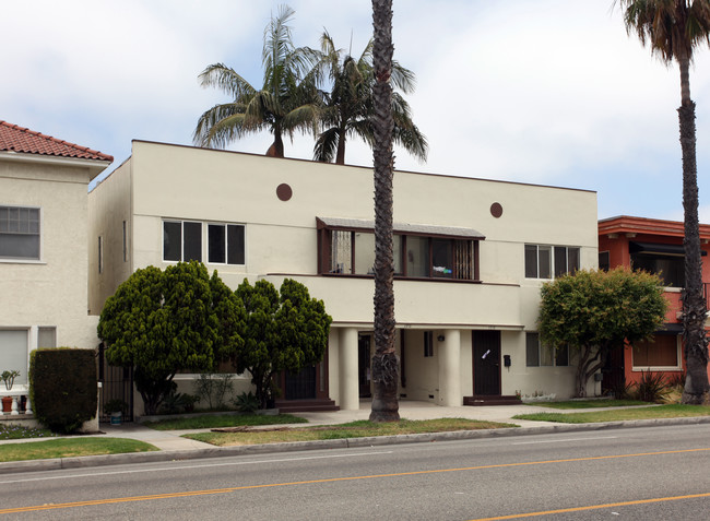 1711 E Ocean Blvd in Long Beach, CA - Building Photo - Building Photo